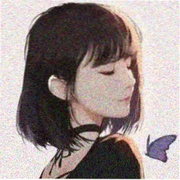 打轴师周迟在时间轴软件前的访谈侧影